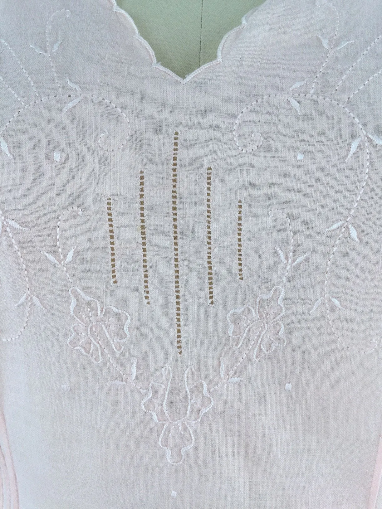 1920s Nightgown / Pink Cotton Batiste