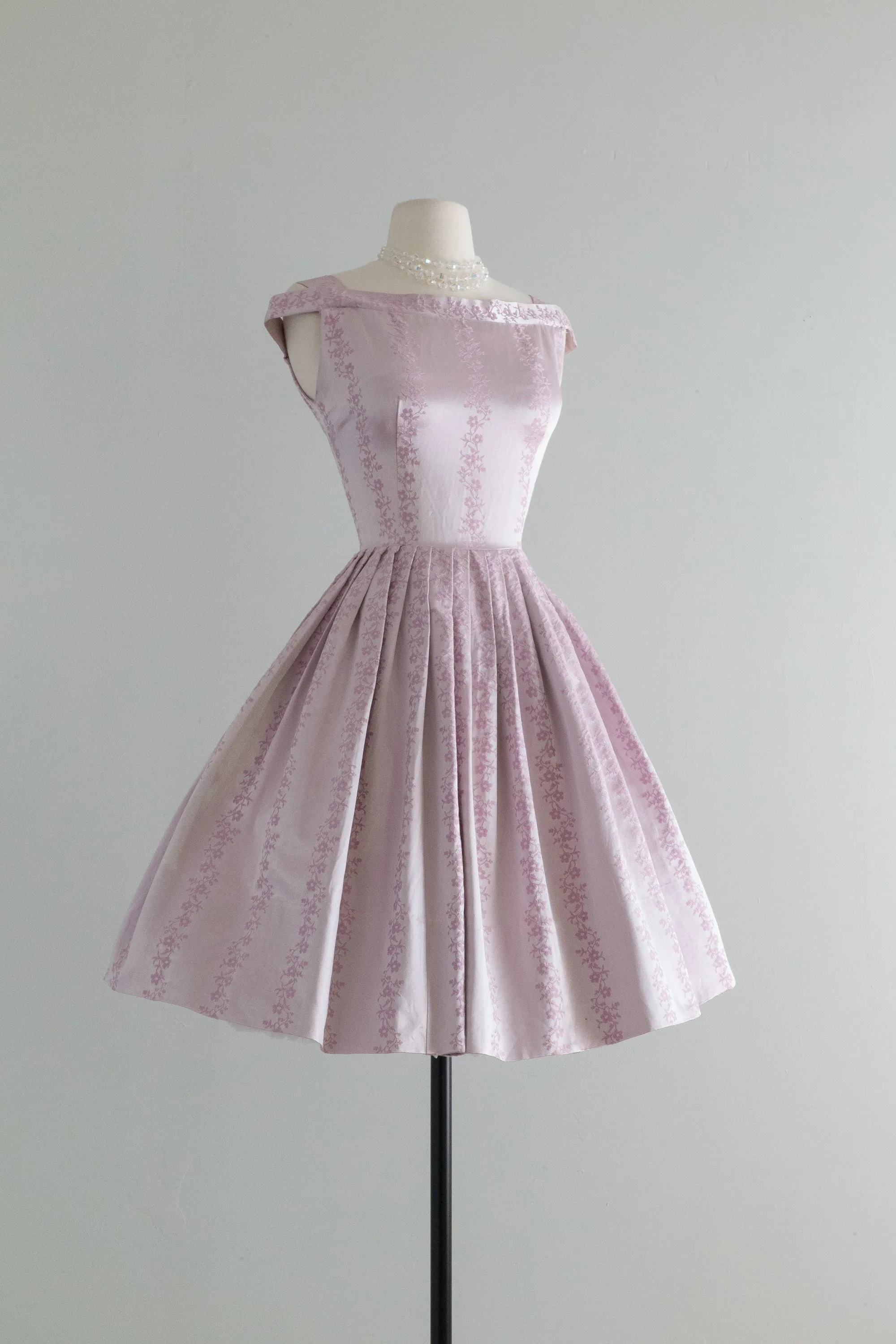 Beautiful 1950's Pastel Lavender Brocade Party Dress / SM