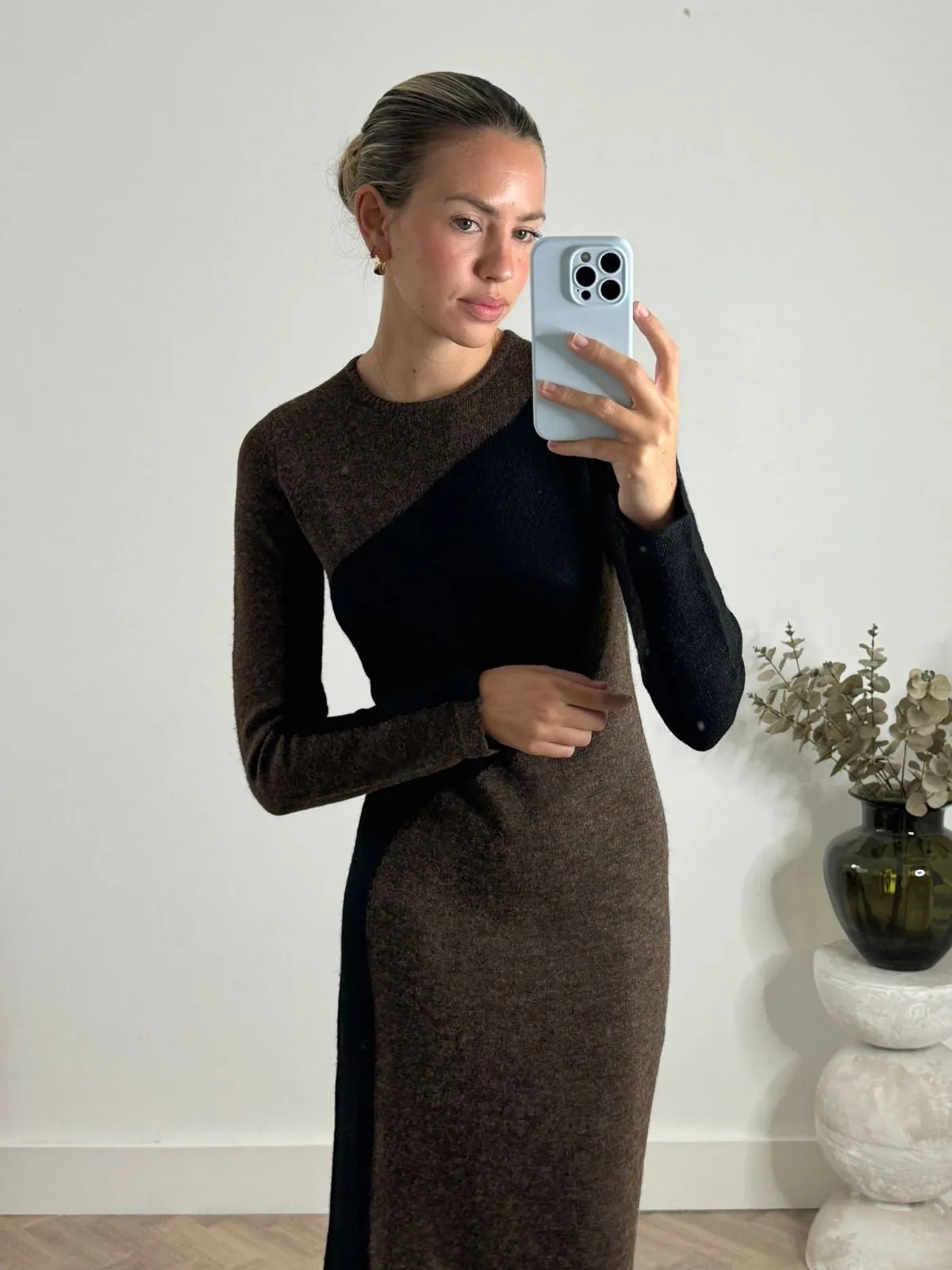 Brynn Knitted Colourblock Midaxi Dress in Chocolate & Black