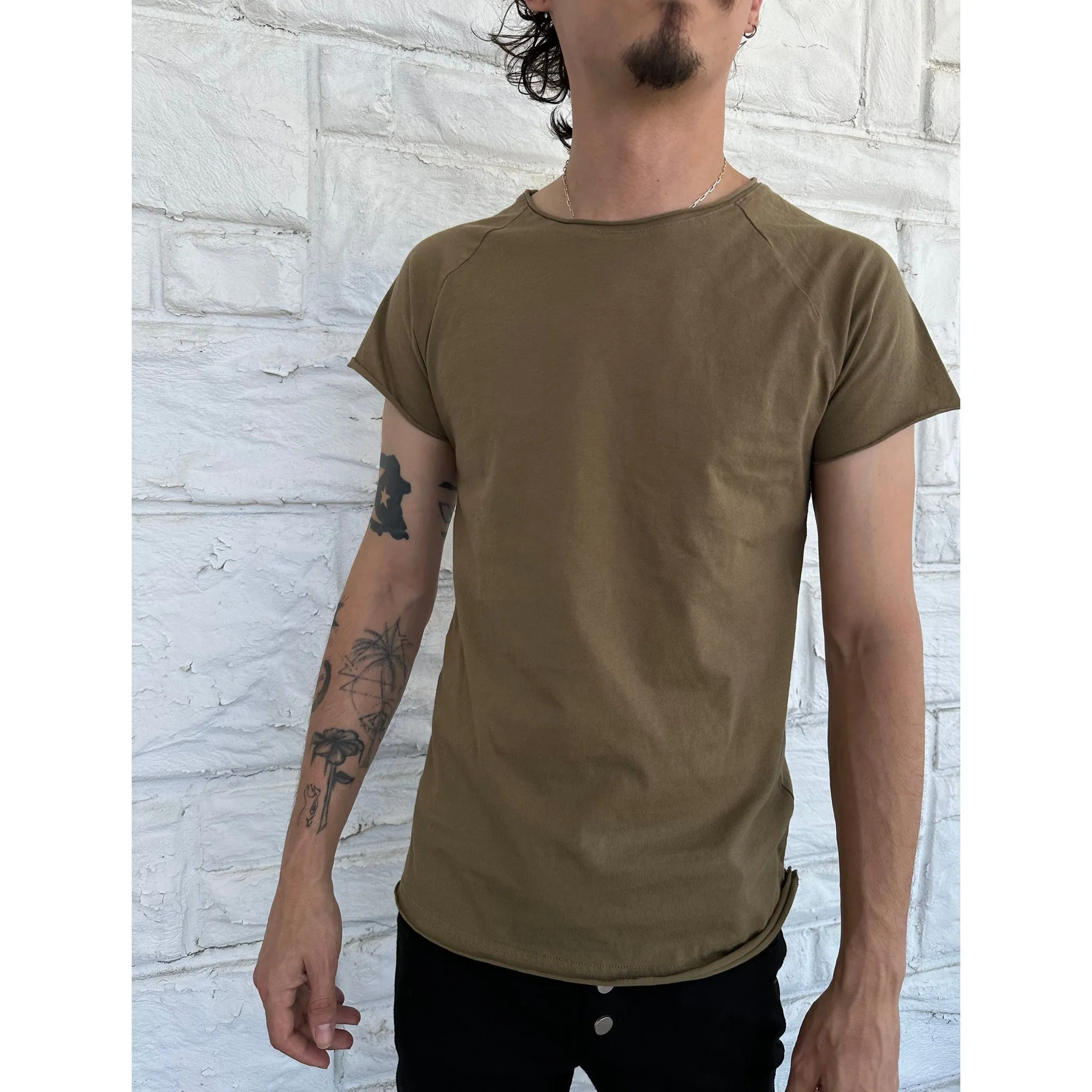 Olive Raw Neck