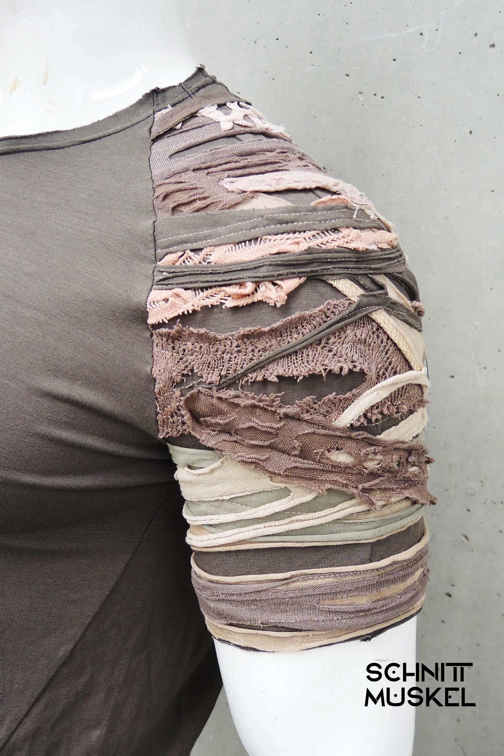 T-Shirt "rag destroyed" sand